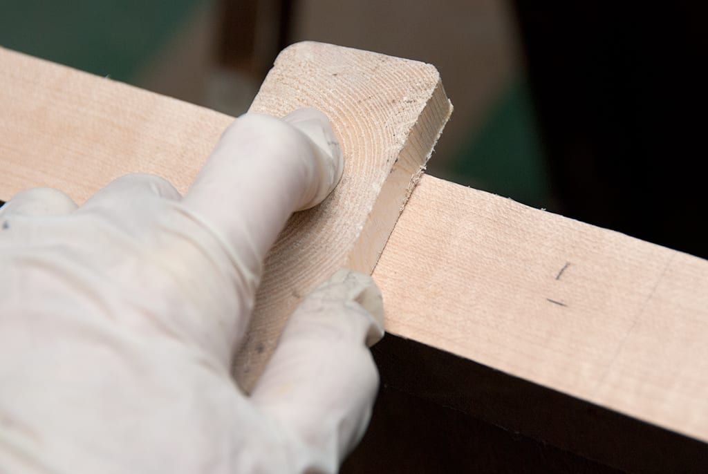 Firmly Press Edge Banding