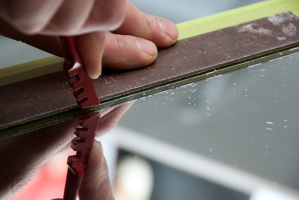 Cutting Mirror w Glass Cutter