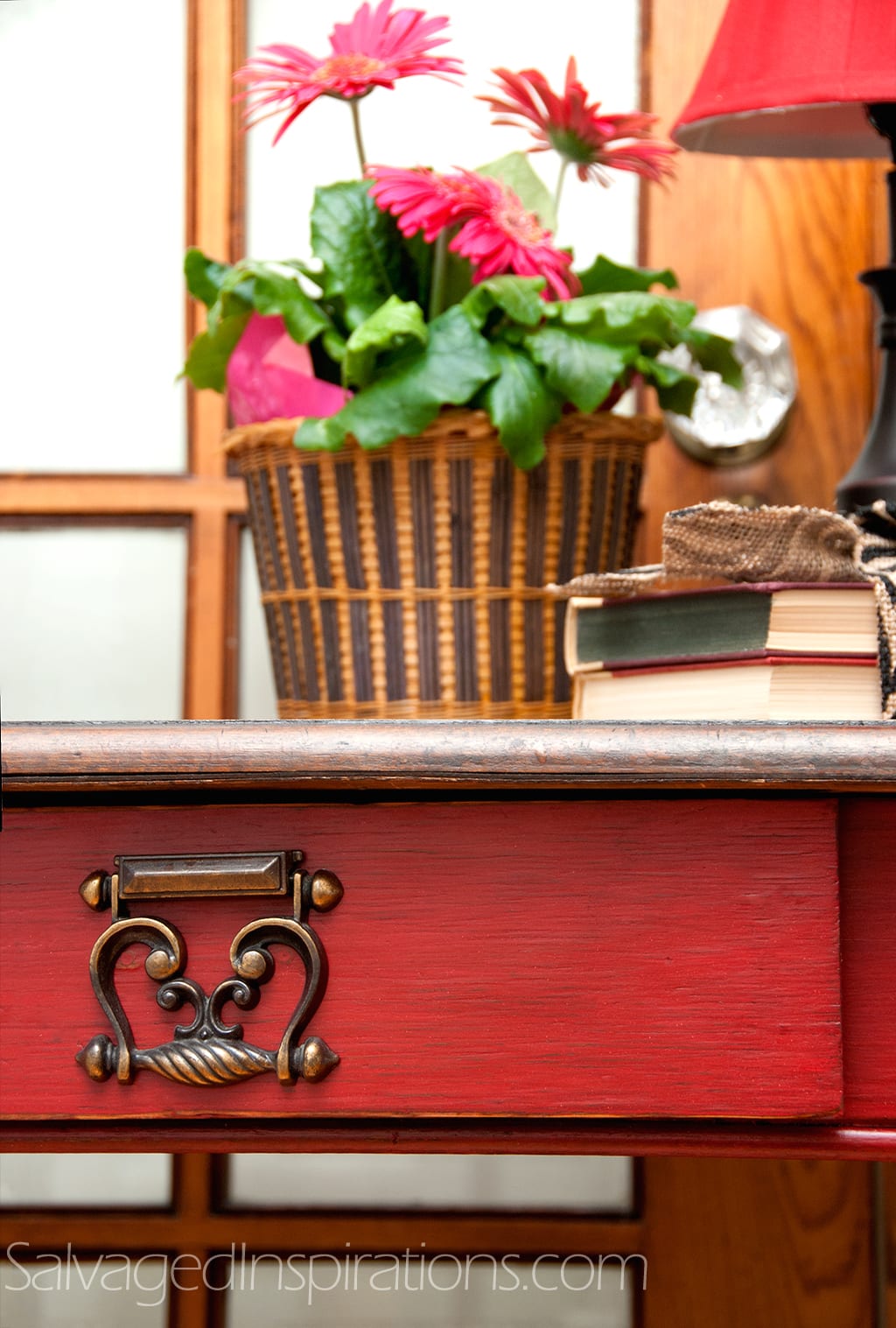 RedAntiqueWritingDsk&Chr3