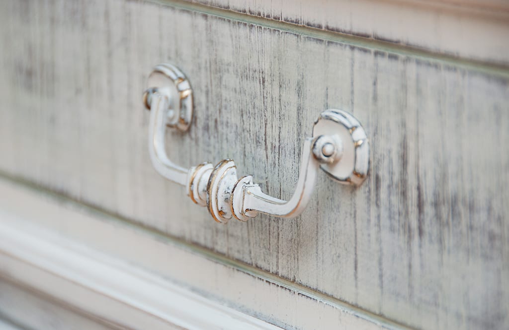 GF-Antique-Painted-Handles