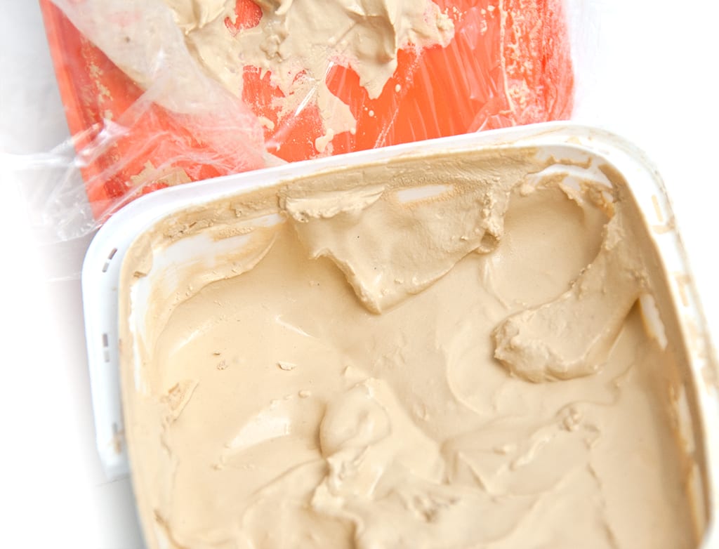 Q-T-T-Keep-Wood-Filler-From-Drying-Out2