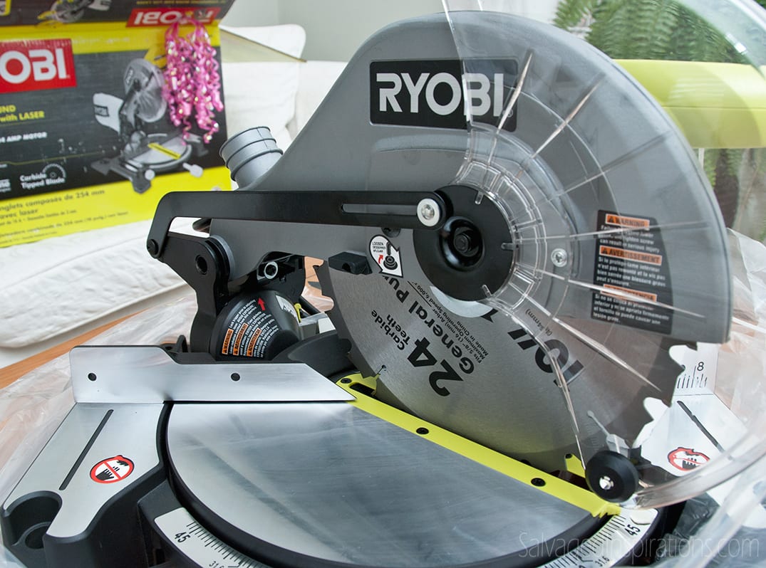 Ryobi 10" Compound Miter Saw