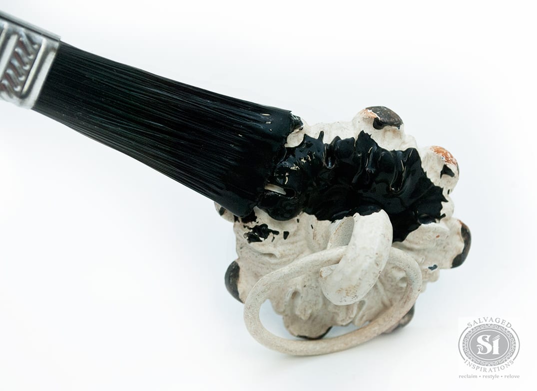 Glazing-Knobs-and-Pulls-to-Customize