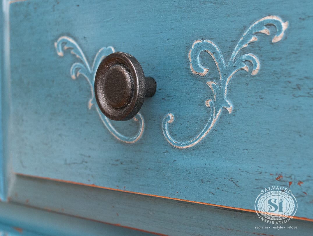 Raised-Furniture-Stencil-Drawer