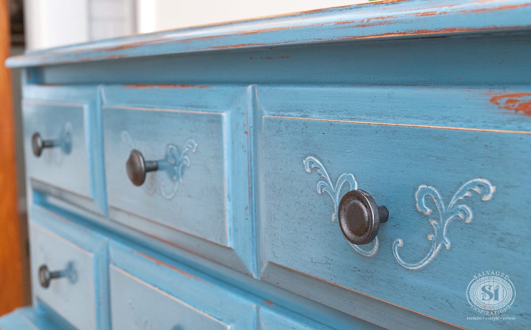 Raised-Stenciled-Dresser-Drawers