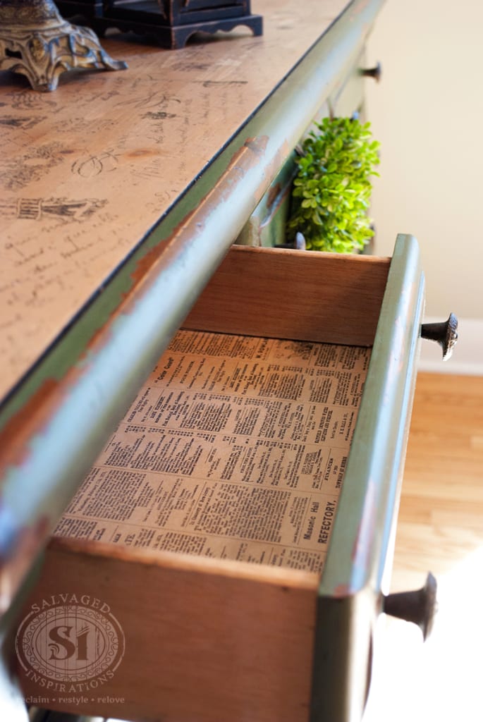 dresser-lined-drawers