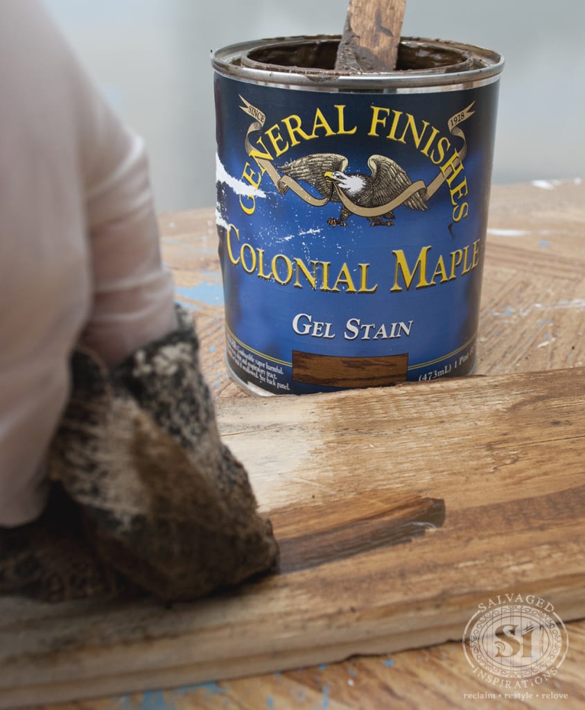 Staining Pallet Sign w GF Gel Stain