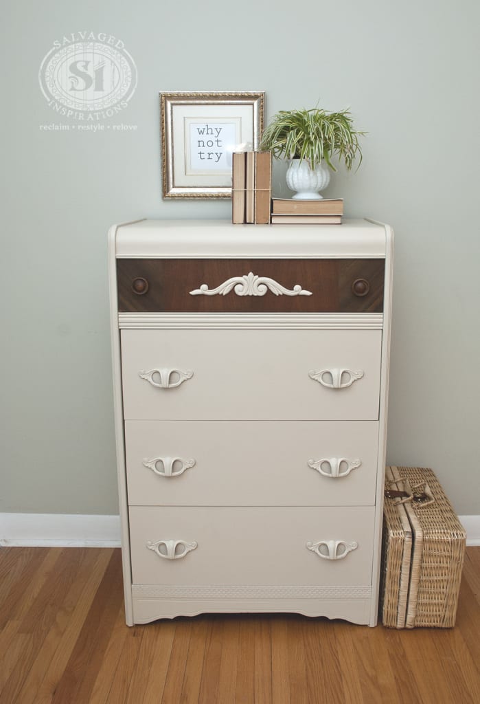 GF Linen Waterfall Drsr