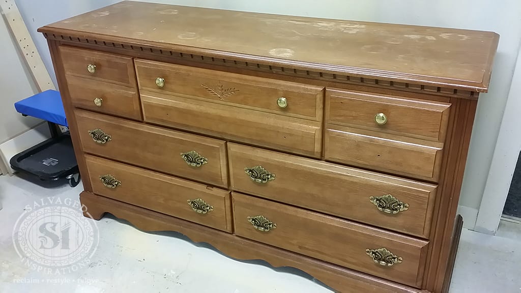 80's Broyhill Dresser