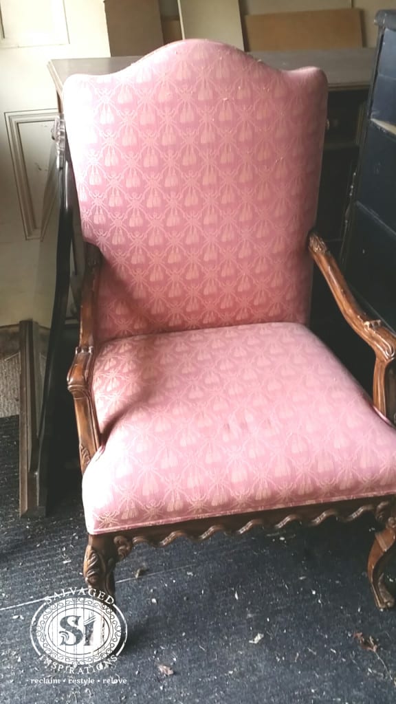 Granny Chair before Painting the Fabric