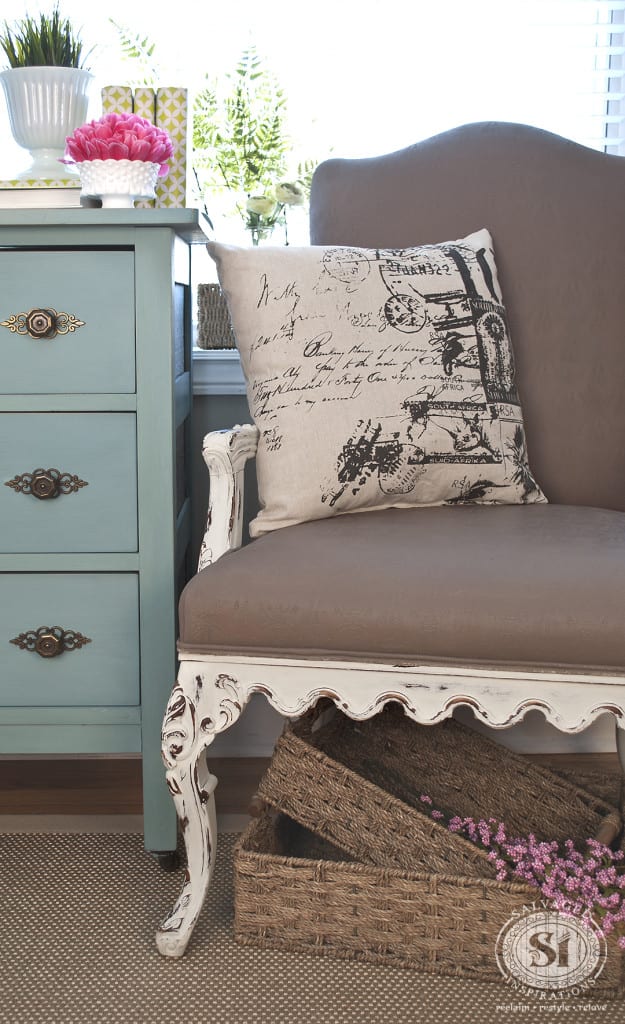 General Finishes Chalk Style Fabric Painted Chair