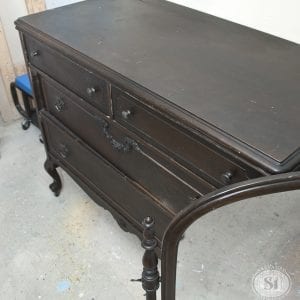 Niagara Region Antique Dresser+Mirror