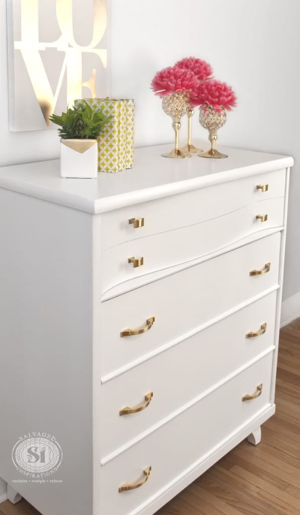 SW 7006 Extra White - Kroehler Dresser