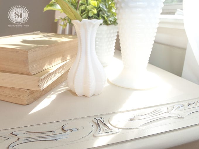 Distressed Detail on TeaCart