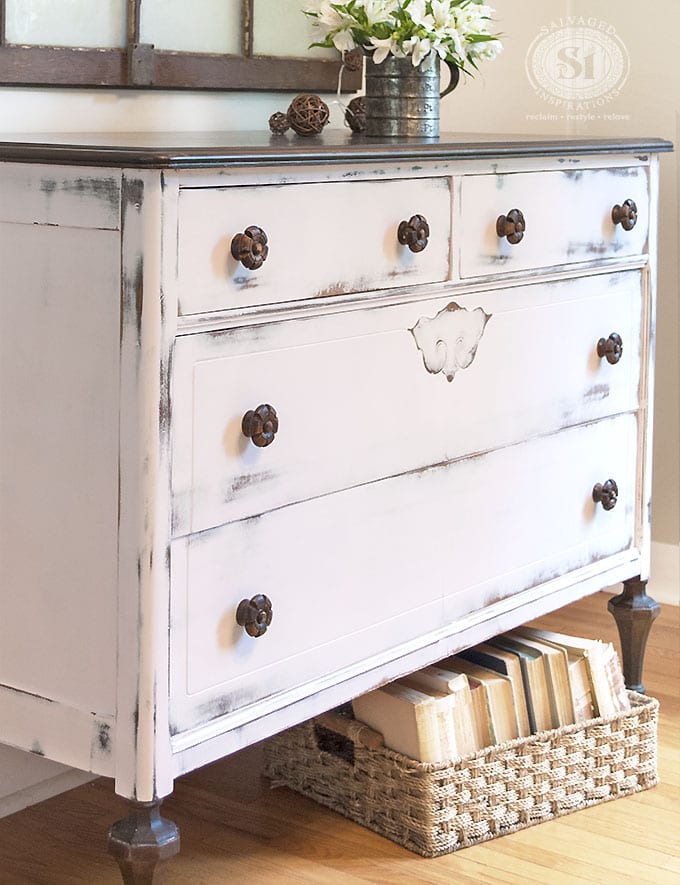 Farmhouse Chic Pink Dresser1