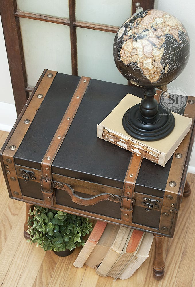 Top of Trunk w Angled Legs