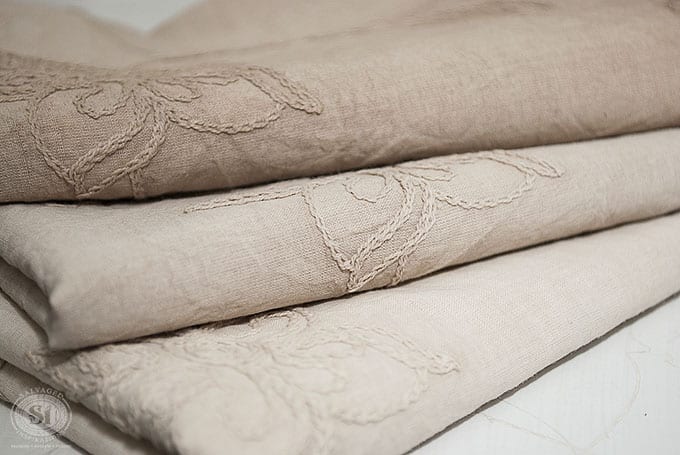 cardamom-brown-gf-chalk-style-dyed-fabric