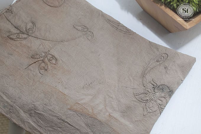 fabric-dyed-in-chalk-paint-over-night1