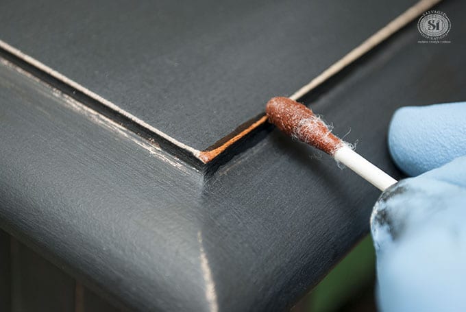 staining-distressed-furniture-w-matching-stain