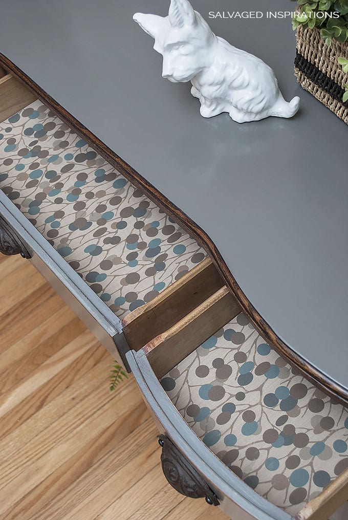 lined-desk-drawers-1