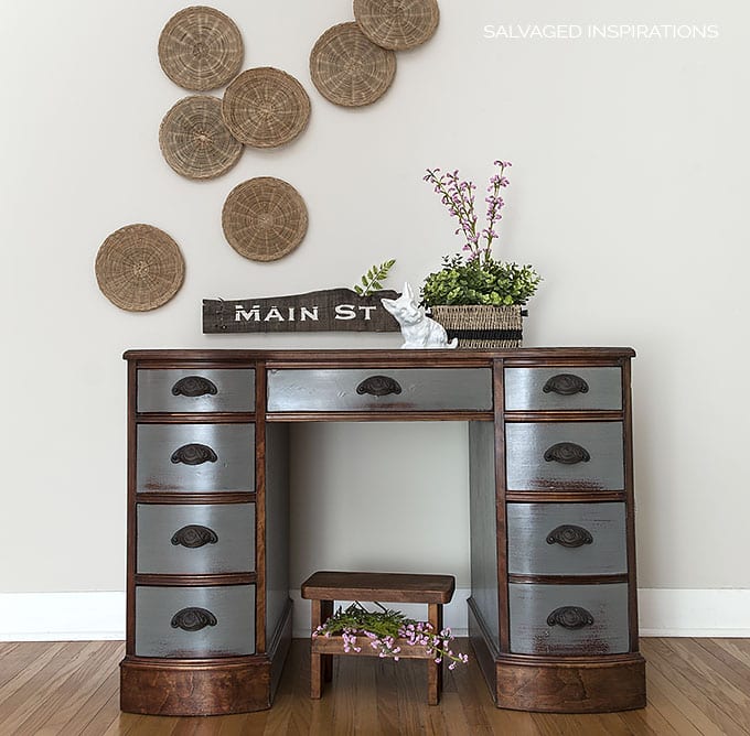 milk-painted-desk-no-sanding