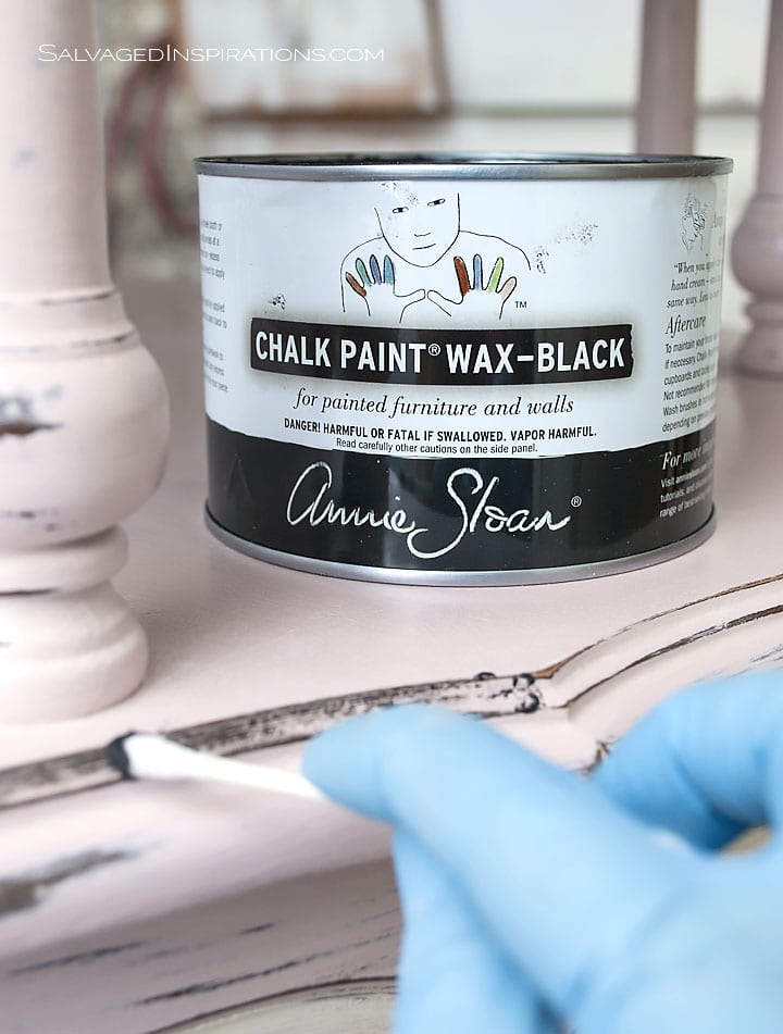 Highlighting Details w Annie Sloan Black Wax