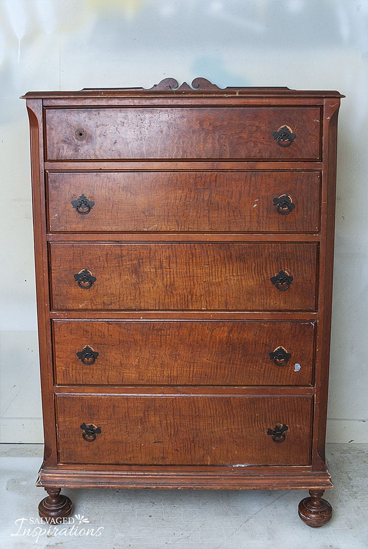 Alligator Tallboy Drsr Before