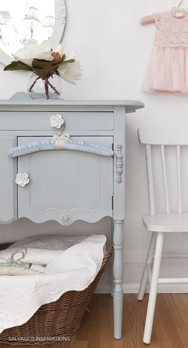 Dixie Belle Savannah Mist Painted Buffet w Chair