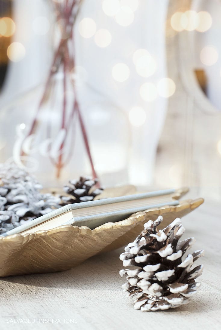 Gold Leaf with Acorns SI Bedroom Bokeh