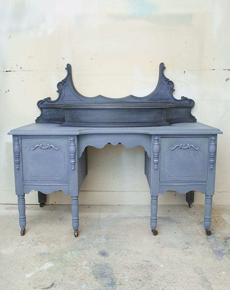 Black Waxing Layered Chalk Mineral Paint