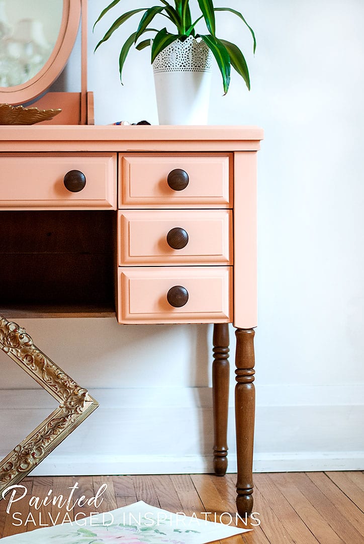 Gel-Stained-Knobs-on-Girls-Vanity-Table-Makeover