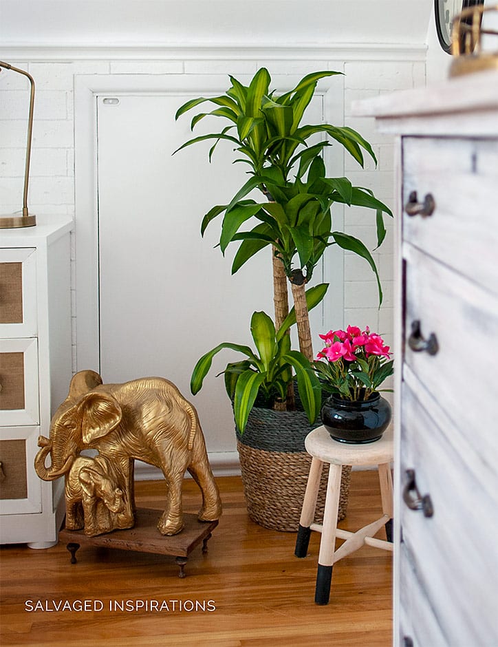 SI Salvaged Bedroom Reveal w Painted Furniture