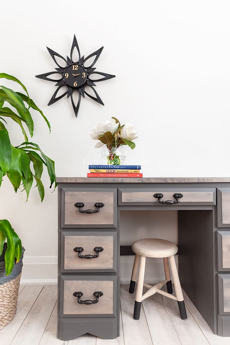 Old Desk Makeover - Salvaged Inspirations