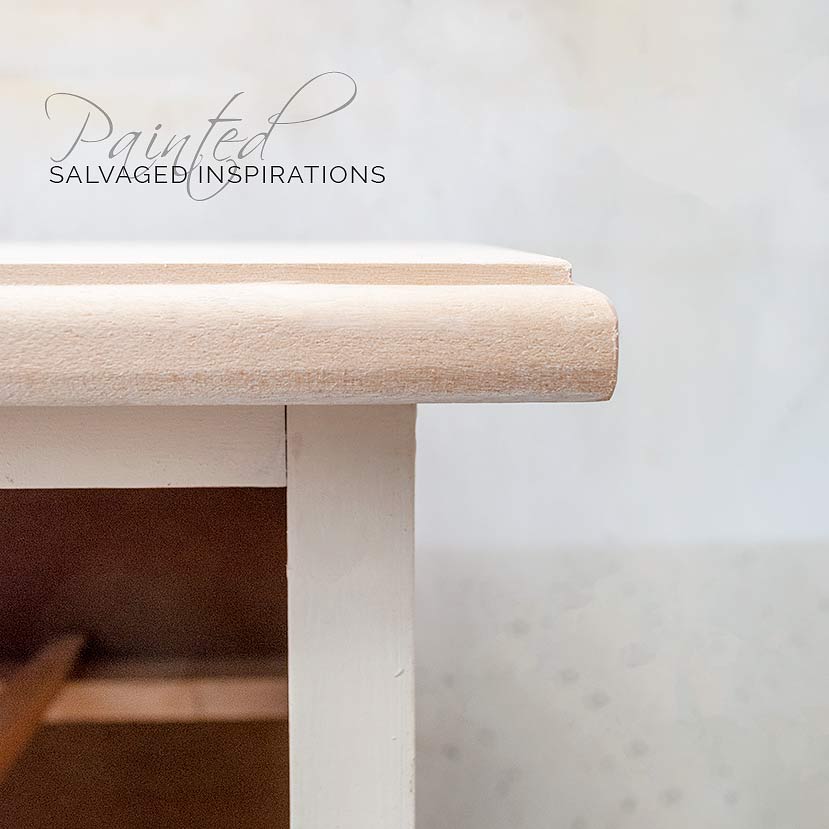 Close Up of Router Table Edge