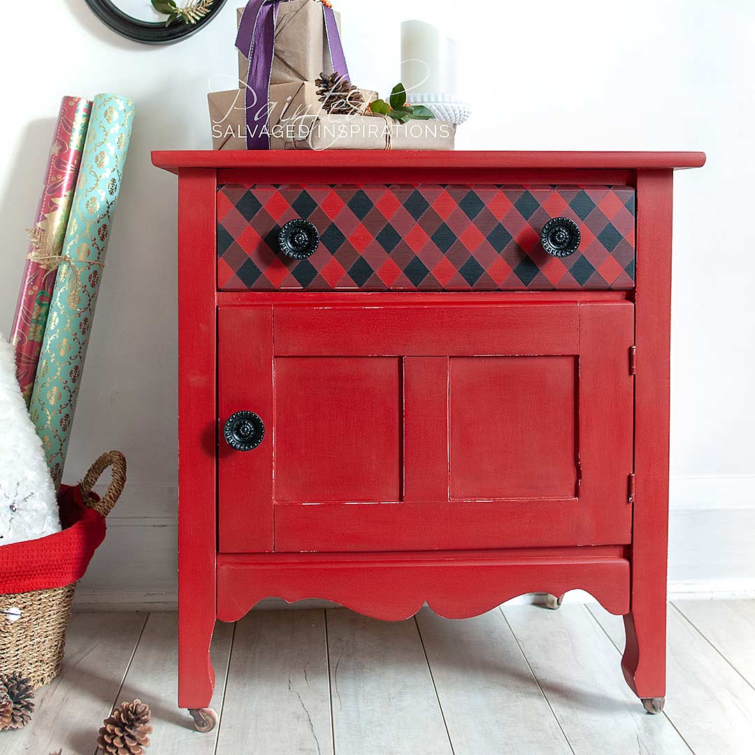 How To Paint Buffalo Plaid Checks on Furniture IG