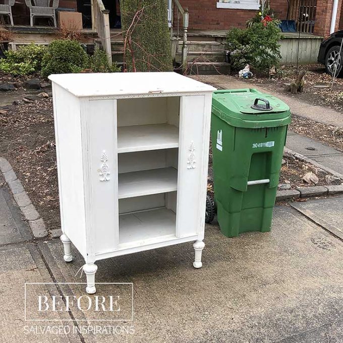 FREE Vintage Radio Cabinet