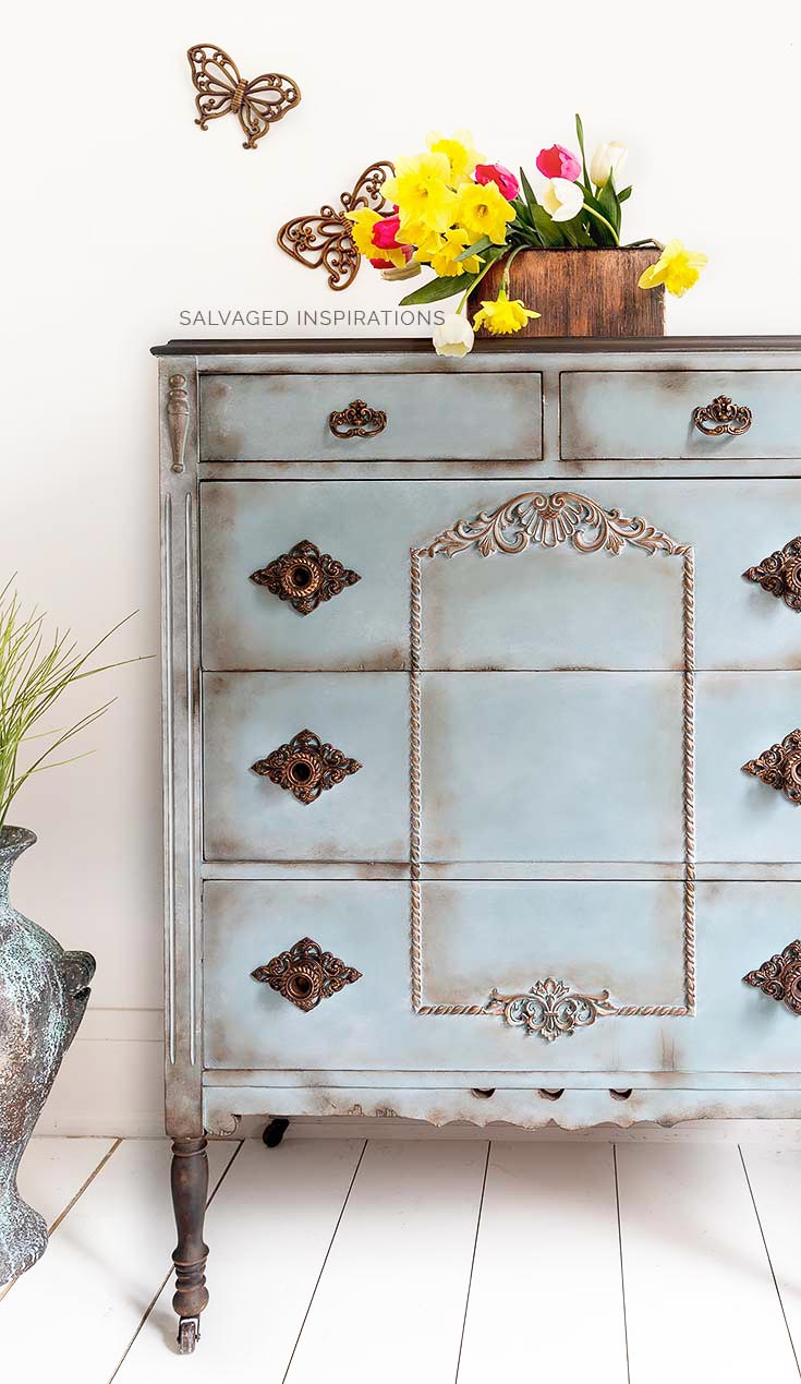 Creating Trim Designs on Painted Furniture1