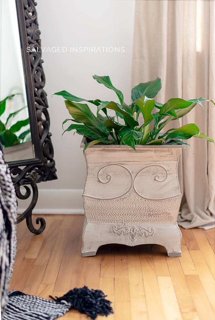 Dry Brushed Metal Planter1