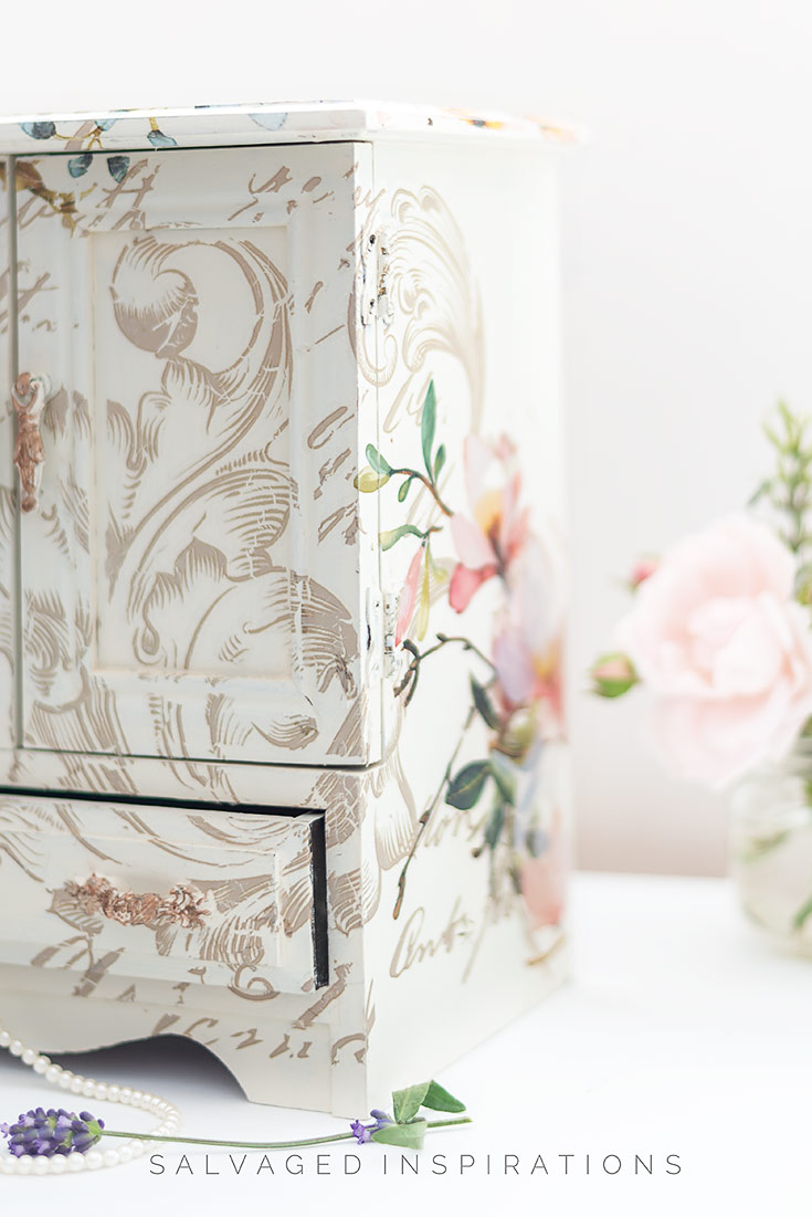 Layered Furniture Transfers on Box