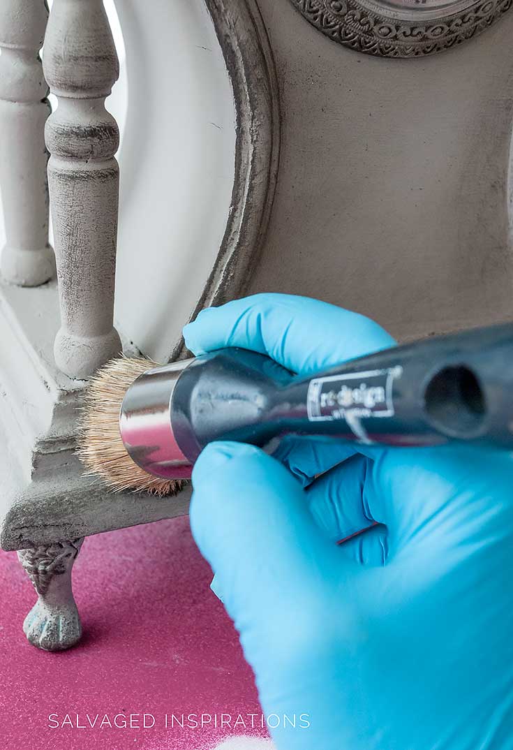 Dry Brushing Vintage Clock