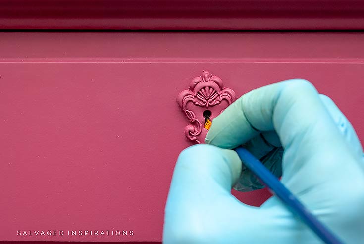 Painting Dresser Keyhole