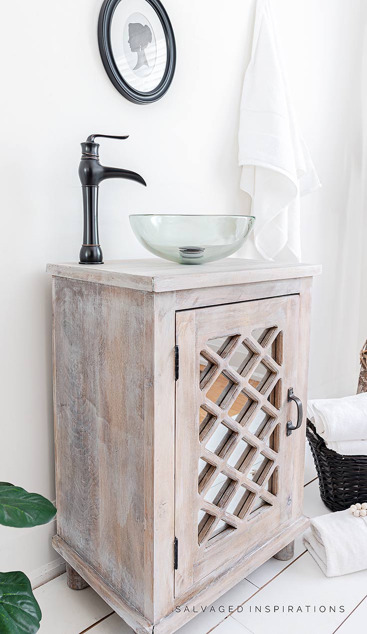 White Waxed Vanity w Gator Hide