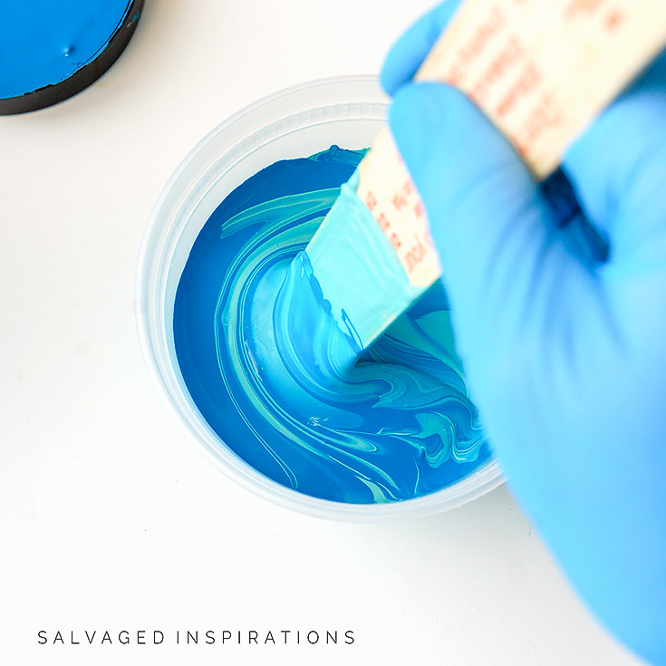 The Gulf + Peacock Dixie Belle Paint