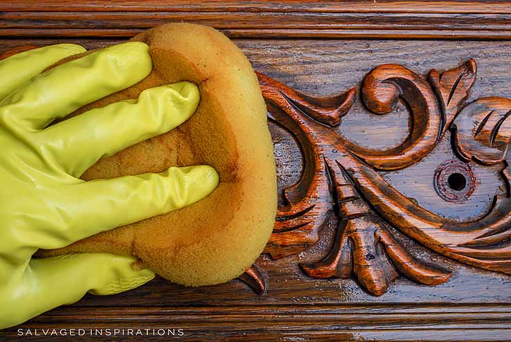 Cleaning Dresser w White Lightning