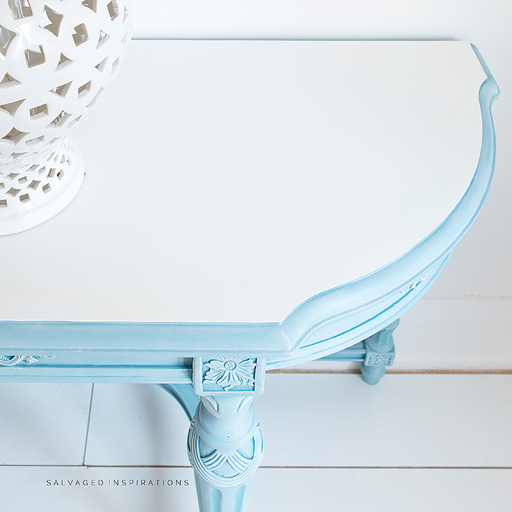 SILK Whitecap Covering Bleedthrough