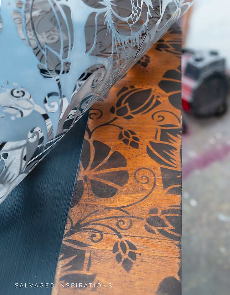 Water Lily Flower Stencil Reveal_