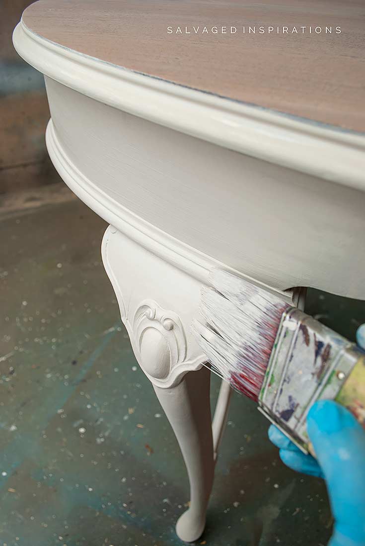 Painting Vintage Table in Sawmill Gravy