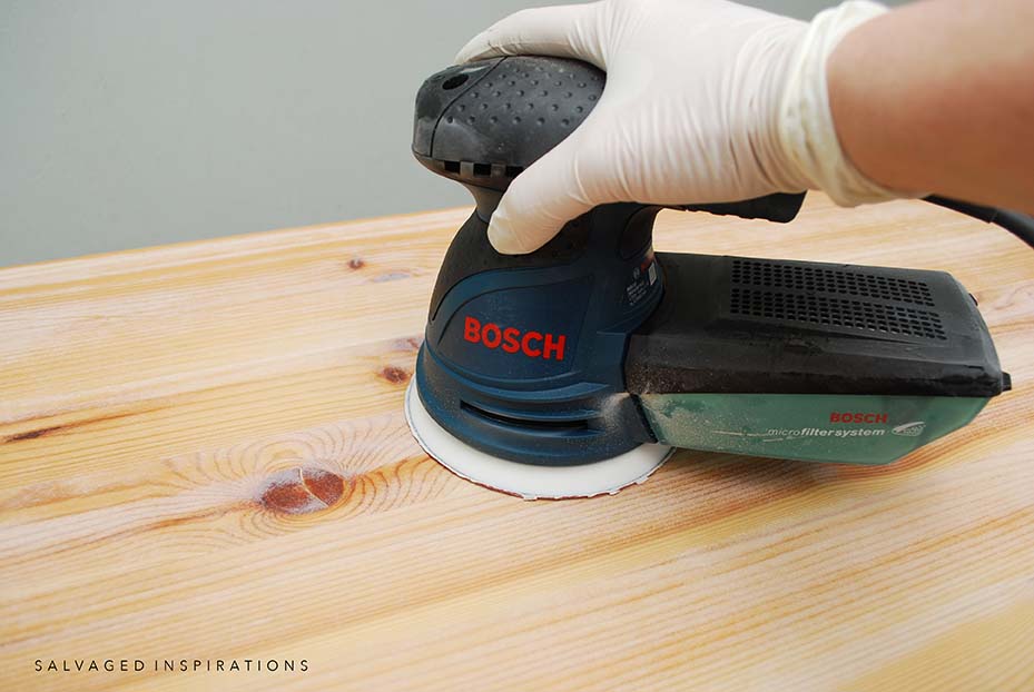 Sanding w Bosch Orbital Sander