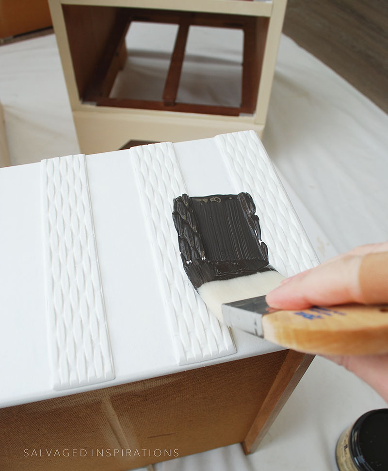 painting woodubend drawers