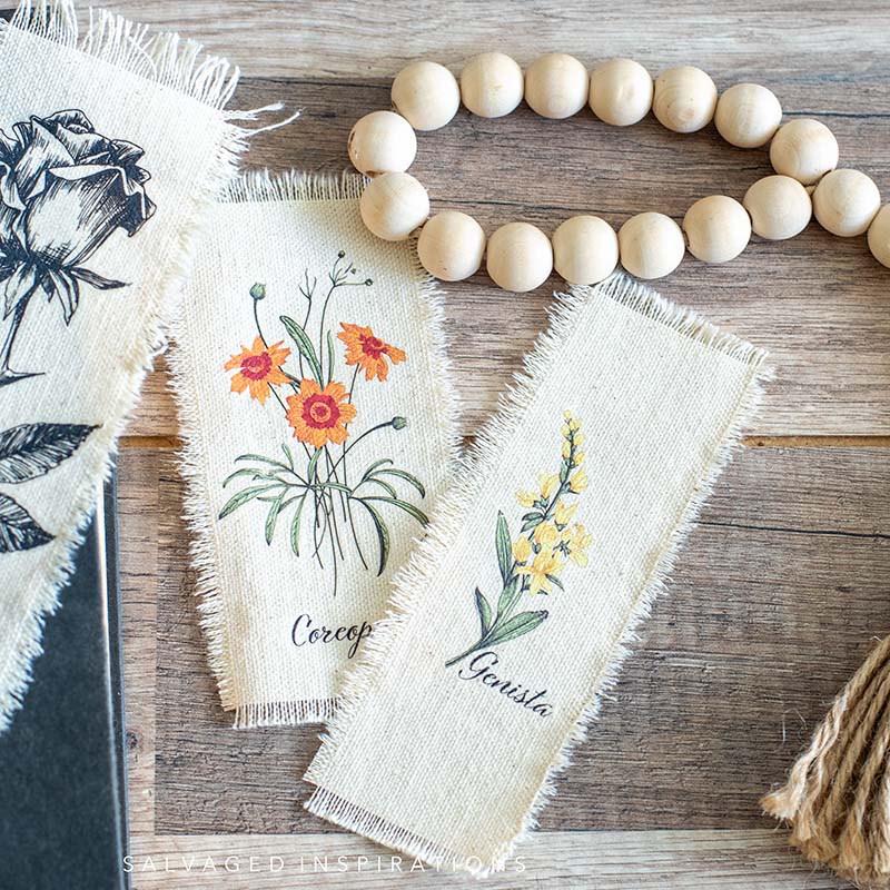 Bookmarks DIY Project